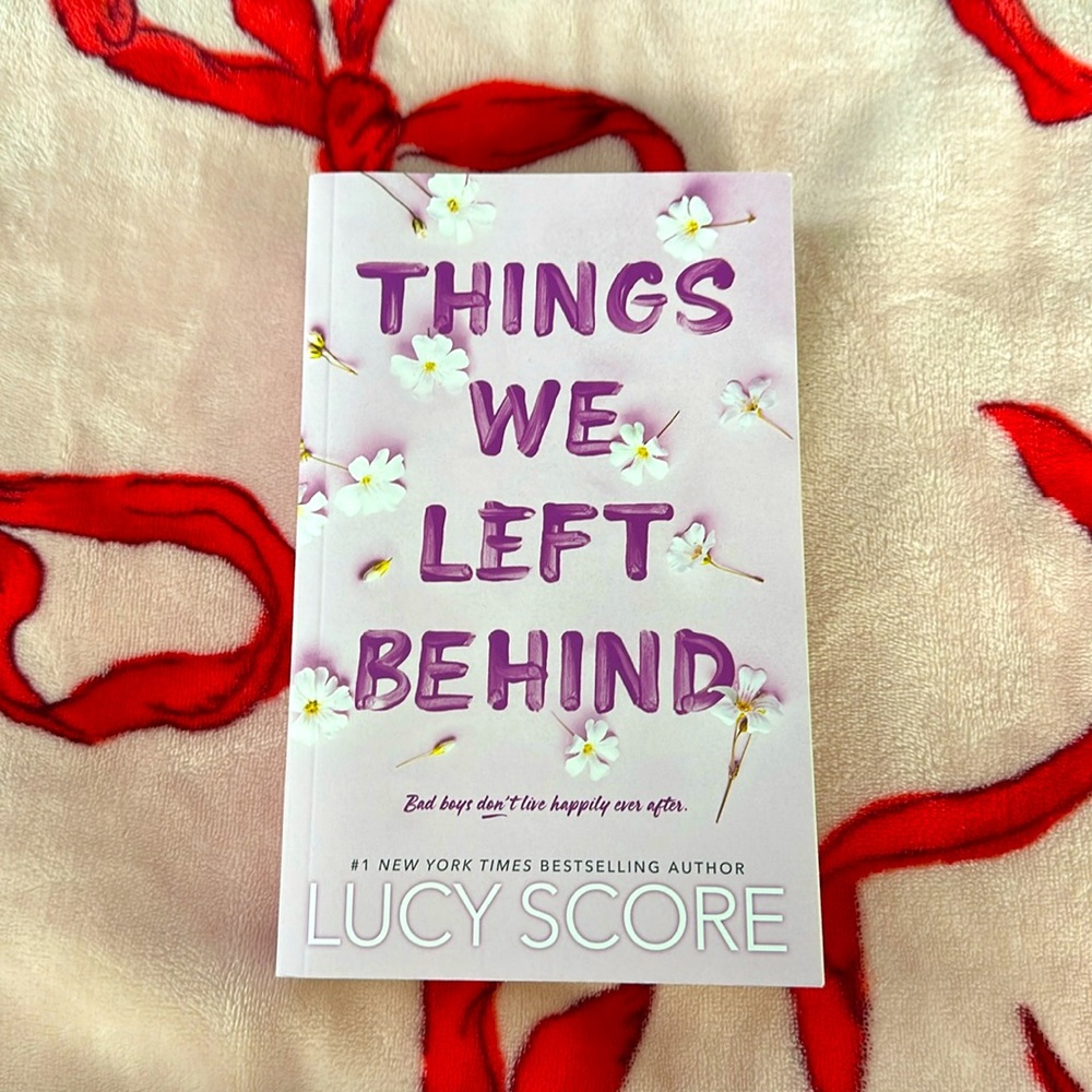 Things We Left Behind by Lucy Score